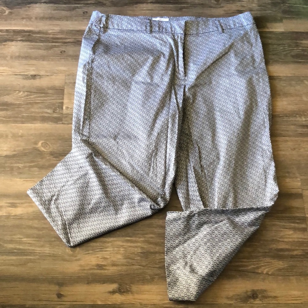 Kim Rogers Black & White Capris size 18